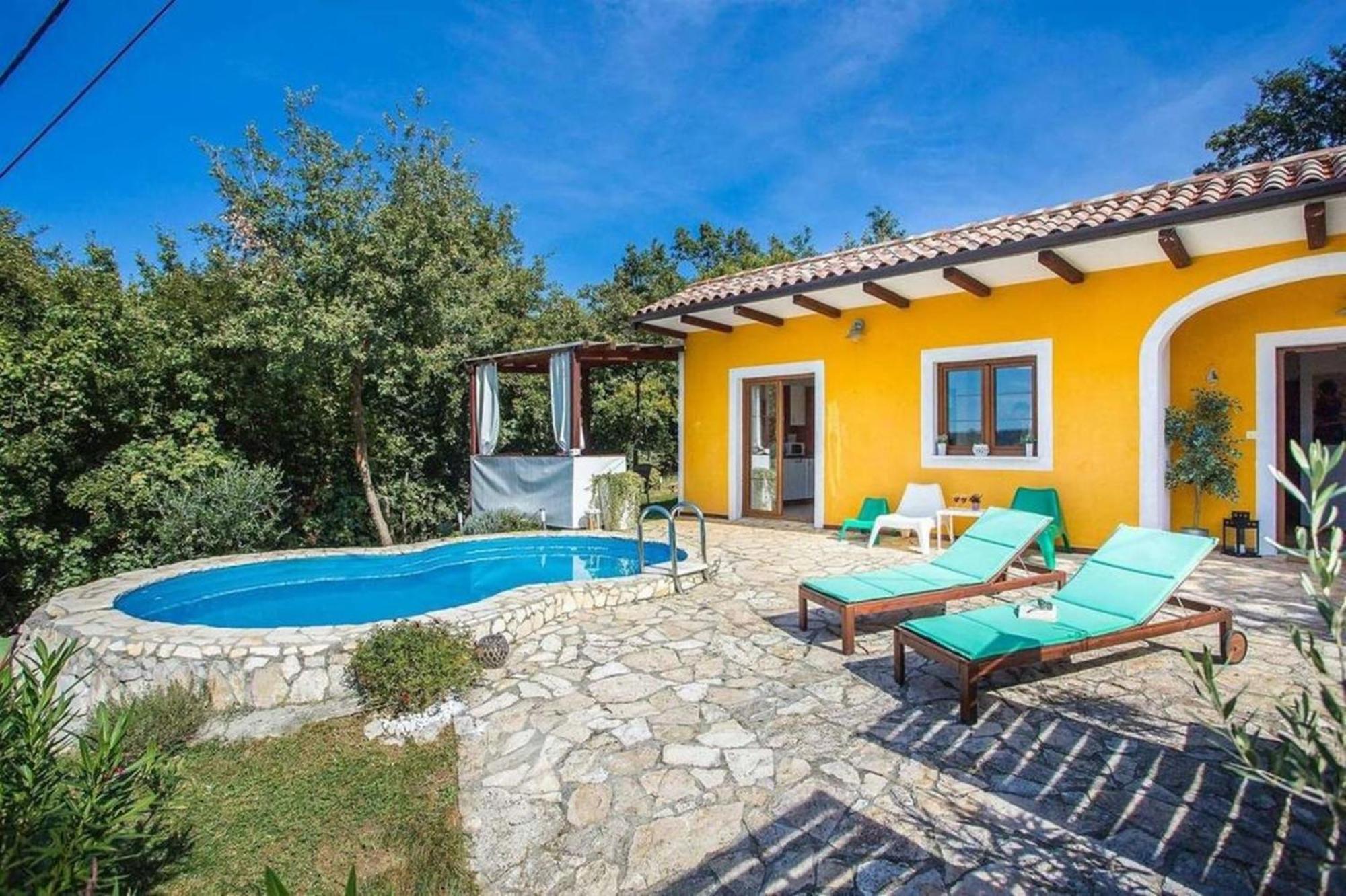 Holiday Home Deborah With Private Pool Labin  Eksteriør bilde